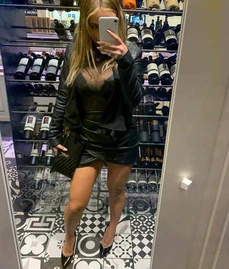 Imkekka hot actress images