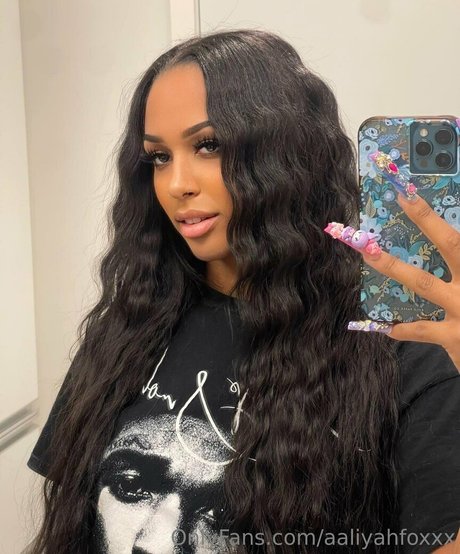 nerdy teen onlyfans sexy photos