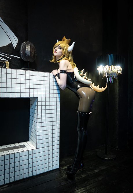 Ruber Vulpis star xxx image