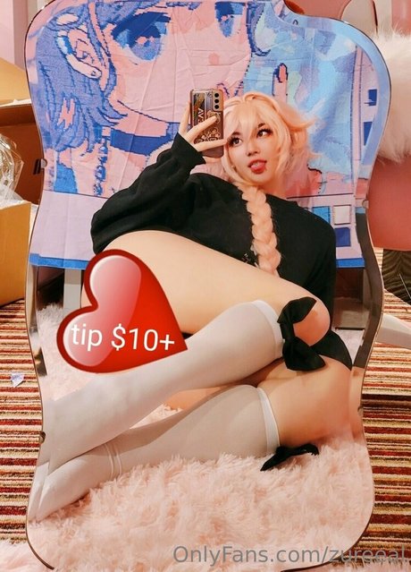 Zureeal porn model photos