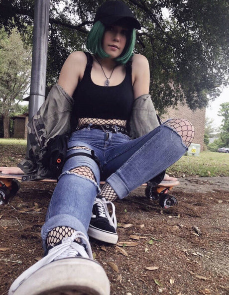 Aestheticallydorky model pretty pic