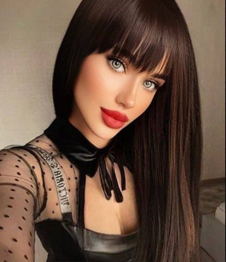 Anya Desyatnikova pretty actress archive