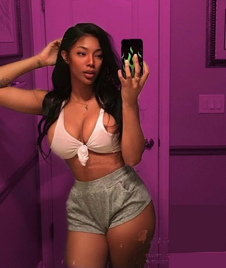 Ziennaxxx pornstar adult pictures