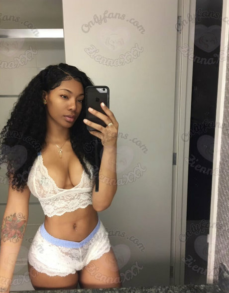 athletic blonde onlyfans pretty pictures