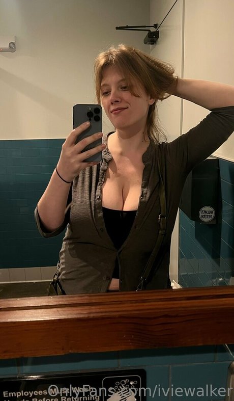 iviewalker high quality pornstar photos