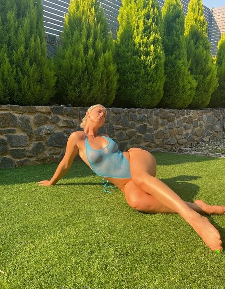 MissprincessLara star hot photo