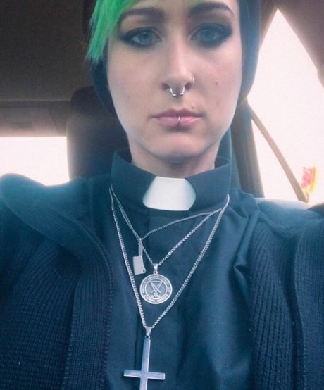 SilentMary porn star picture