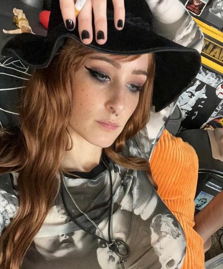 SilentMary star high quality picture