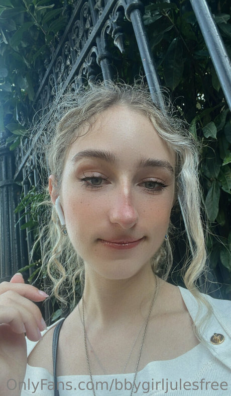 bbygirljulesfree art pornstar image