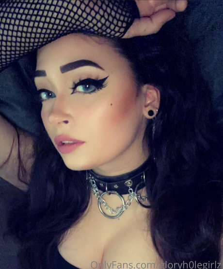 gloryh0legirlz sexy actress photo