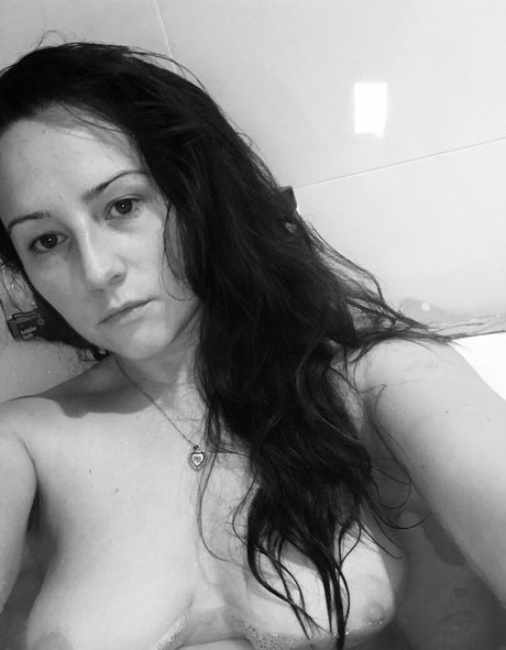 nadinetilley art actress picture