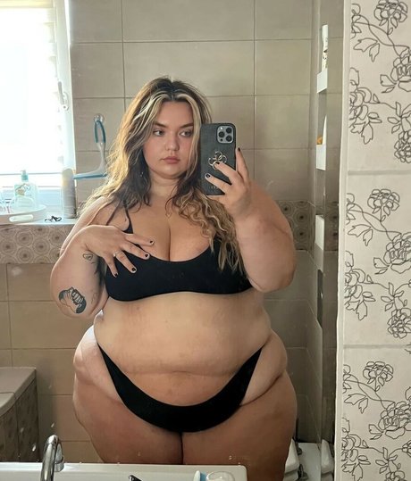 Wero7 7 7 art pornstar archive