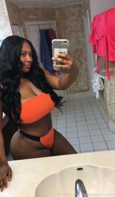 therealchanellealicia model adult archive