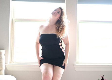 ellierenee free xxx star picture