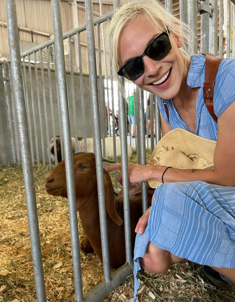 toadlips87free nude model archive