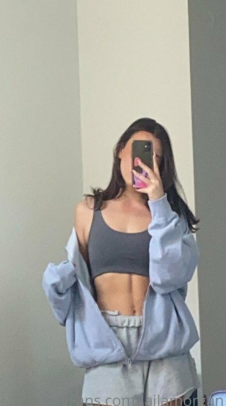 lailamorgan model nude archive