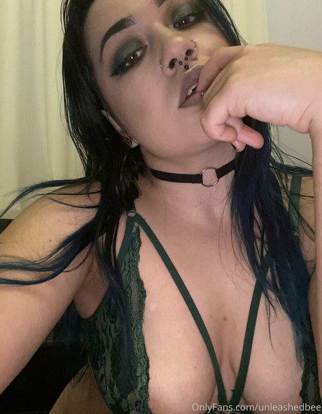 unleashedbee star sexy img