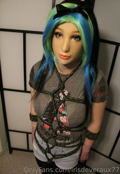 irisdeveraux77 pornstar hd images