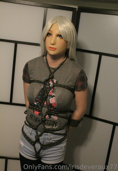 irisdeveraux77 hd actress photos