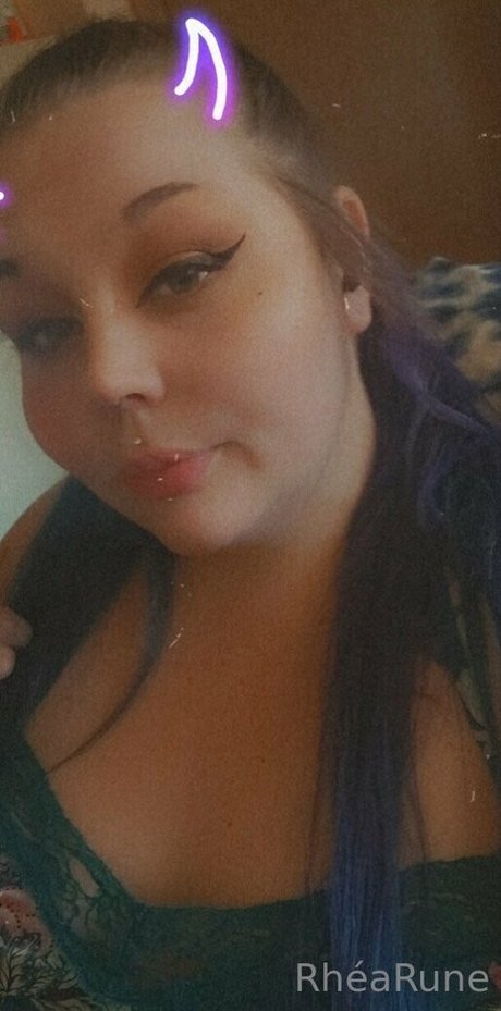 rhearune top actress photo