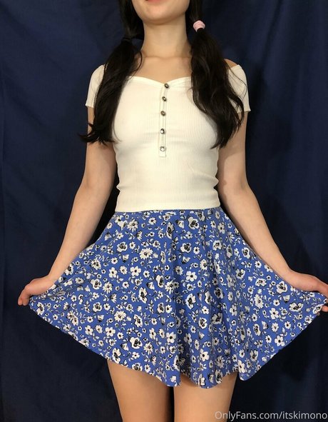 itskimono top model image