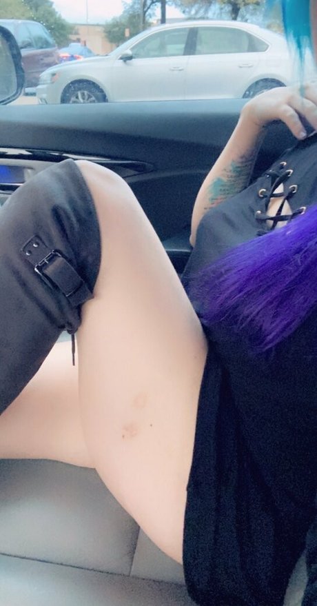 violetcosmos pornographic model img