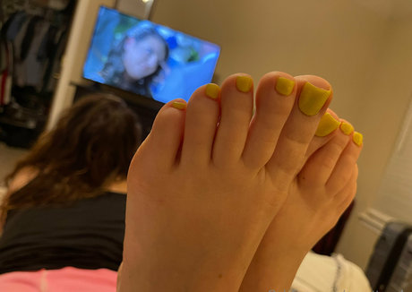 sweettoes4u nudes actress img