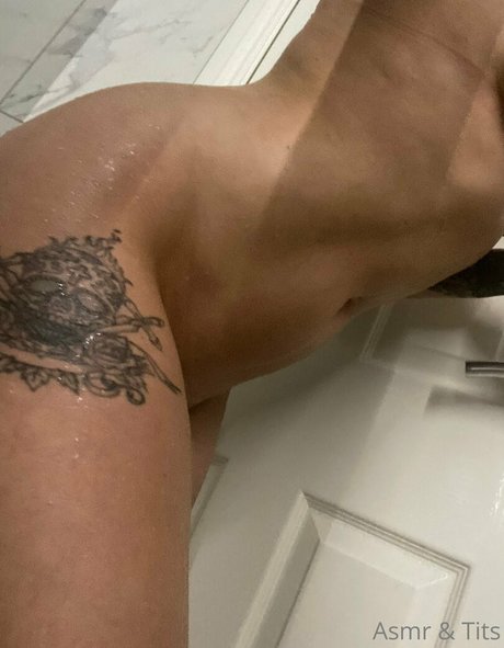 pretty lil cornstar uk beautiful pornstar image