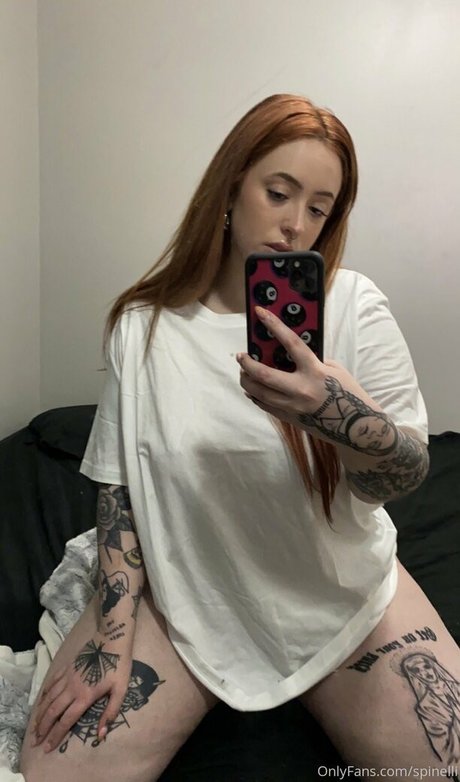 spinelli model sexy pics