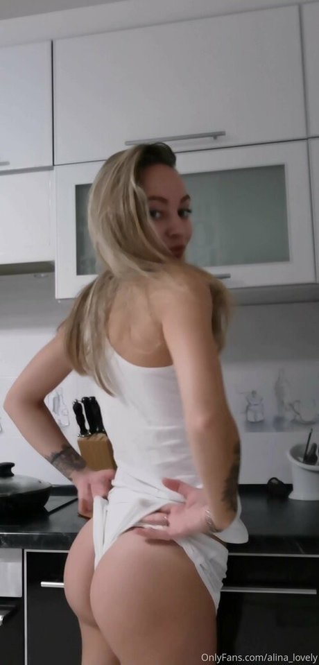 alinalovely model hd pic