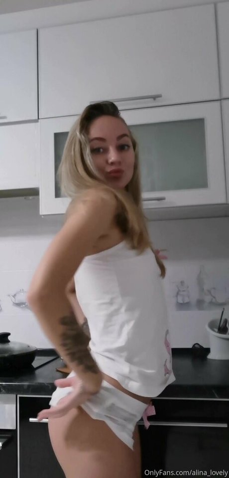 alinalovely model hd pic