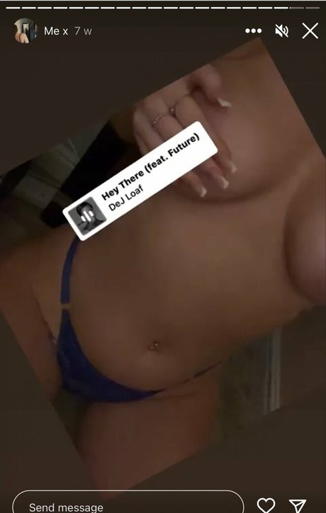 Ebony Maisie pornstar adult pic