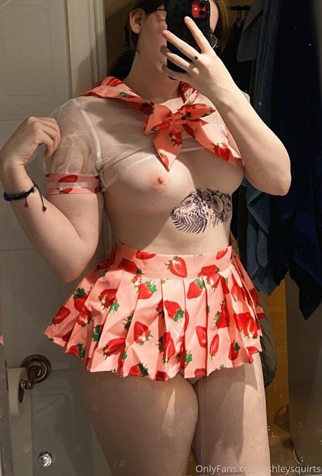 ashleysquirts nudes pornstar pics