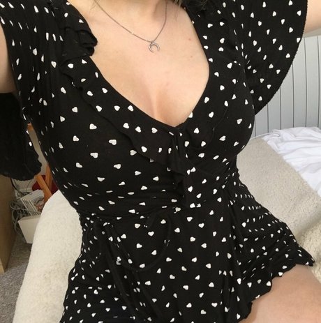 bbgumbitchhh sexy star photo