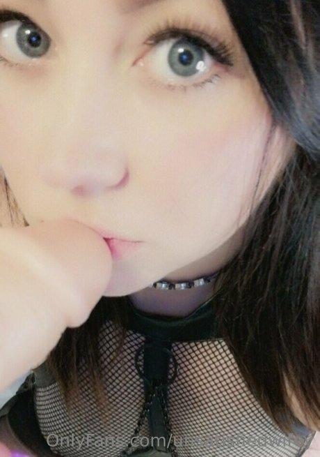 unsatisfiedwifey pornstar erotic photo