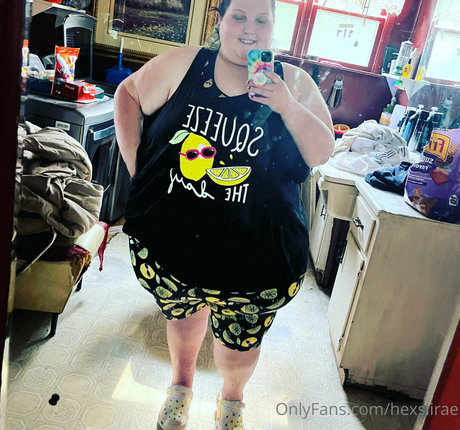 hexsiirae erotic model galleries