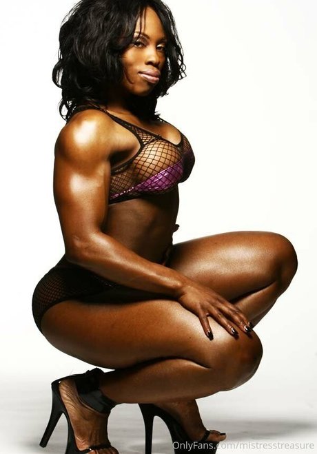 mistresstreasure star beautiful pictures