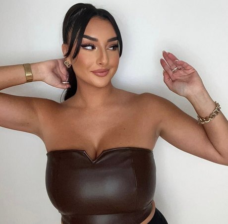 am hailil star sexy archive