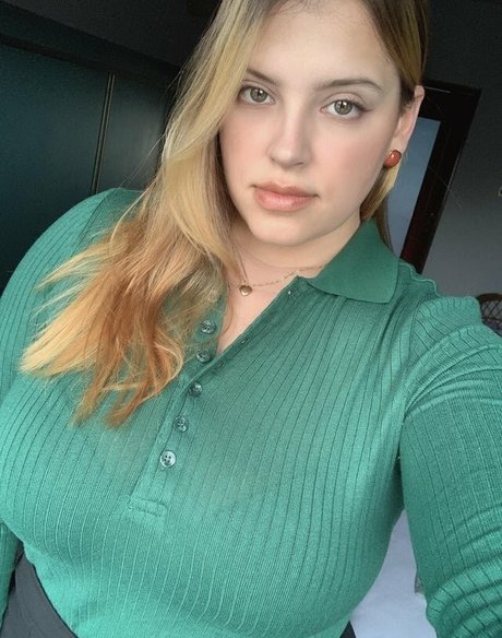 Trisone star top img