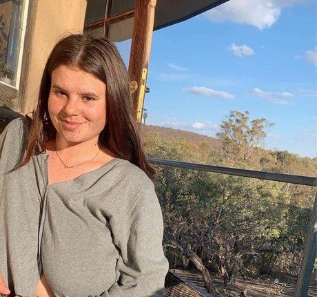 Mirra R beautiful star gallery