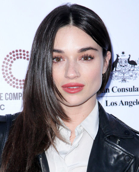 Crystal Reed star nice pic