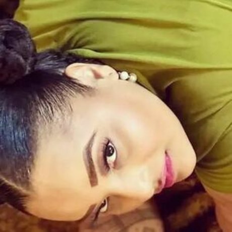 Assoholic22 hot pornstar img