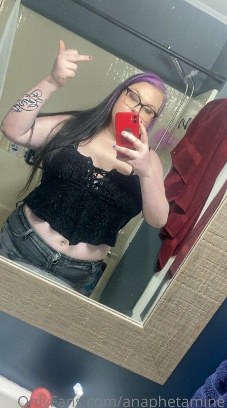 anaphetamine model nice picture