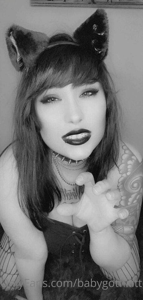 babygothkittengirl star pornographic photo