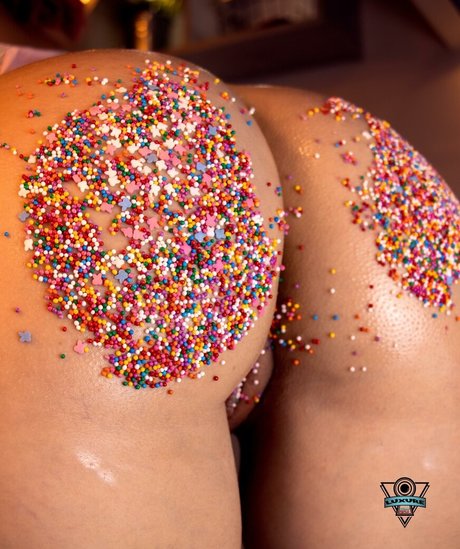 luxureart free star pics