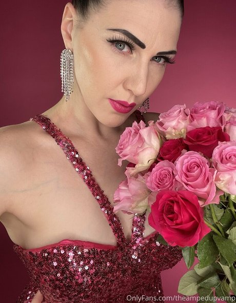 theampedupvamp nude pornstar picture