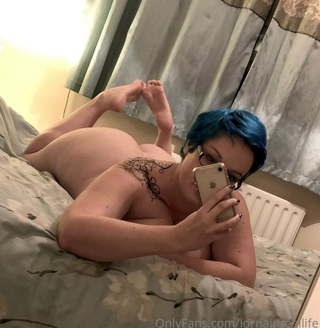 colourful cougar model hd picture