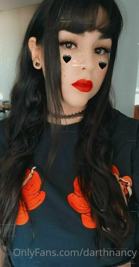 darthnancy model art photo