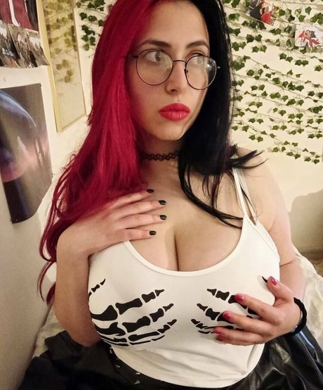 Lina P model high quality img