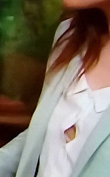 Natasha Raskin Sharp perfect model gallery